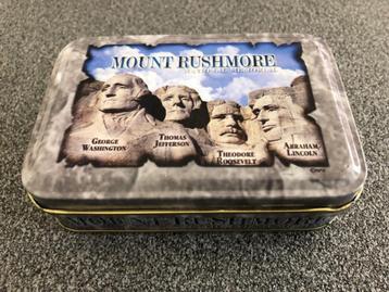 Kaartspel Mount Rushmore beschikbaar voor biedingen