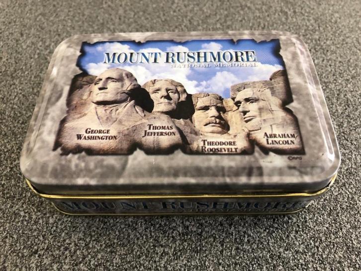 Kaartspel Mount Rushmore, Hobby en Vrije tijd, Gezelschapsspellen | Kaartspellen, Nieuw, Ophalen of Verzenden