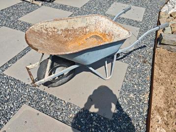 Matador kruiwagen beschikbaar voor biedingen