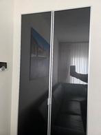 Ikea (CD/DVD-)kast - donkerbruin/zwart + glazen deuren, Ophalen, Gebruikt, Hout, Cd's of Dvd's