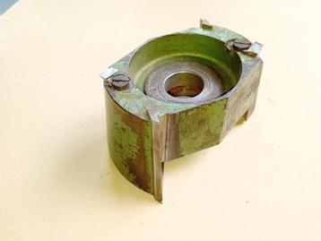 Hekwerk Onderdorpelfrees met verloopring 30x40mm beschikbaar voor biedingen