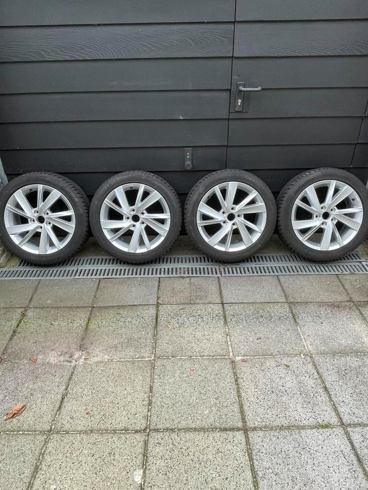 Volkswagen golf 8 | Winterset Banden + velg, Auto-onderdelen, Overige Auto-onderdelen, Volkswagen, Gebruikt, Ophalen
