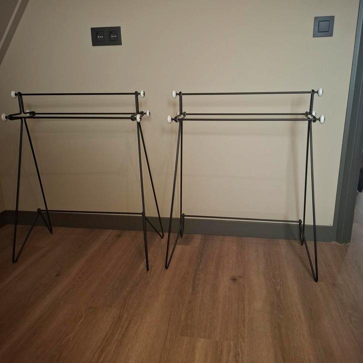 2 stuks IKEA VISEN BADKAMER REK voor  HANDDOEKEN, Huis en Inrichting, Badkamer | Badtextiel en Accessoires, Gebruikt, Handdoekenrek