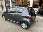 Toyota Aygo ENIGE DIESEL IN NL/AIRCO/NW APK (bj 2010), Euro 5, 1398 cc, 4 stoelen, Bedrijf