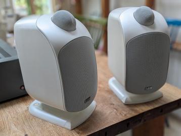 B&W LM1 speakers 2x wit beschikbaar voor biedingen