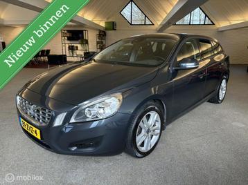 Volvo V60 1.6 T3 Momentum beschikbaar voor biedingen