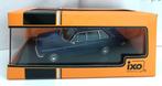 Ixo 1:43 Volvo 144 blauw nieuw in display doosje, Nieuw, Overige merken, Ophalen of Verzenden, Auto