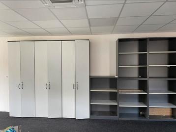 Archiefkasten etc. beschikbaar voor biedingen