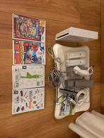 Nintendo Wii met Balance Board en 4 Games, Spelcomputers en Games, Ophalen of Verzenden, Gebruikt, Met 2 controllers, Met games