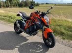 KTM Superduke 1290r (AKRAPOVIC, QUICKSHIFTER), 2 cilinders, Motorrijbewijs A, 1301 cc, Meer dan 35 kW