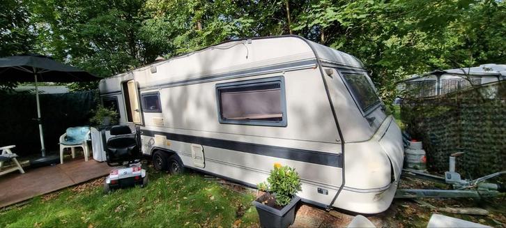 Hobby Prestige 610 incl. staanplaats Hilversum, Caravans en Kamperen, Caravans, Bedrijf, tot en met 5, 1000 - 1250 kg, Rondzit
