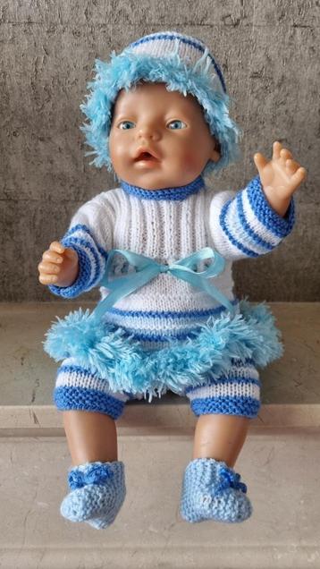 Handgebreide poppenkleding set blauw/wit (40-45 cm) set R beschikbaar voor biedingen
