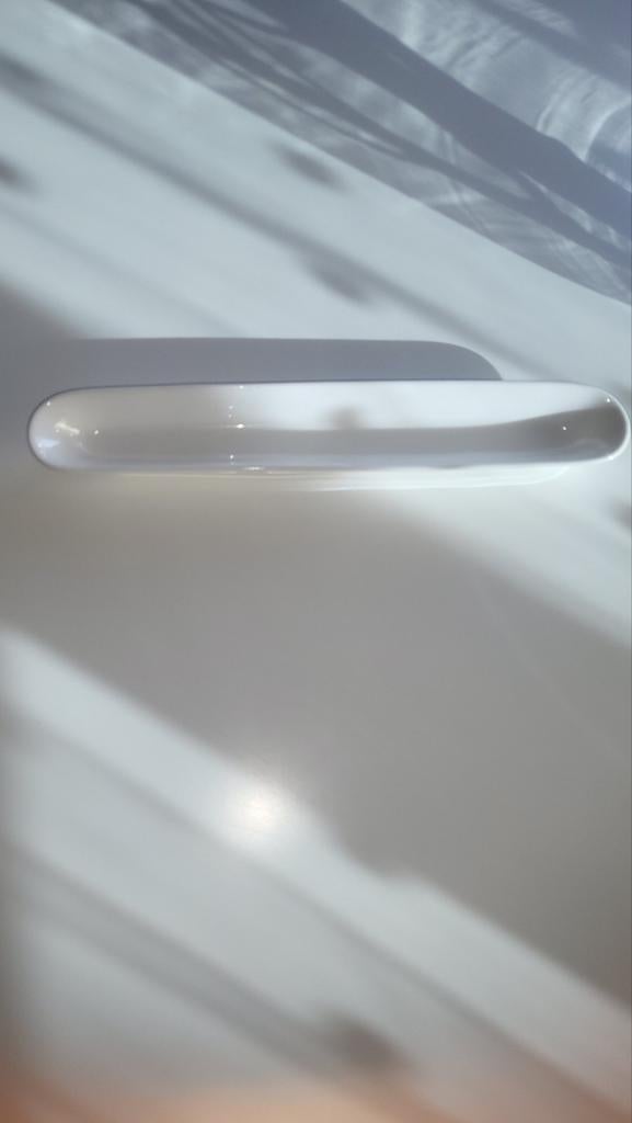 Nieuwe Witte Olijvenboot / Schaaltje, Huis en Inrichting, Ophalen, Porselein of Keramiek, Schaal, Nieuw