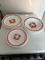 servies arcopal retro, Huis en Inrichting, Keuken | Servies, Ophalen, Gebruikt, Glas, Bord(en)