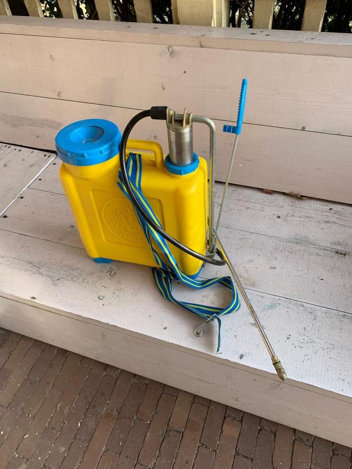 Rugspuit  VB Piadena, Tuin en Terras, Bestrijdingsmiddelen, Gebruikt, Aanslagreiniger, Ophalen