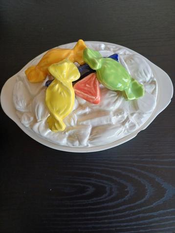 Vintage Snoepterrine met Snoepjes beschikbaar voor biedingen