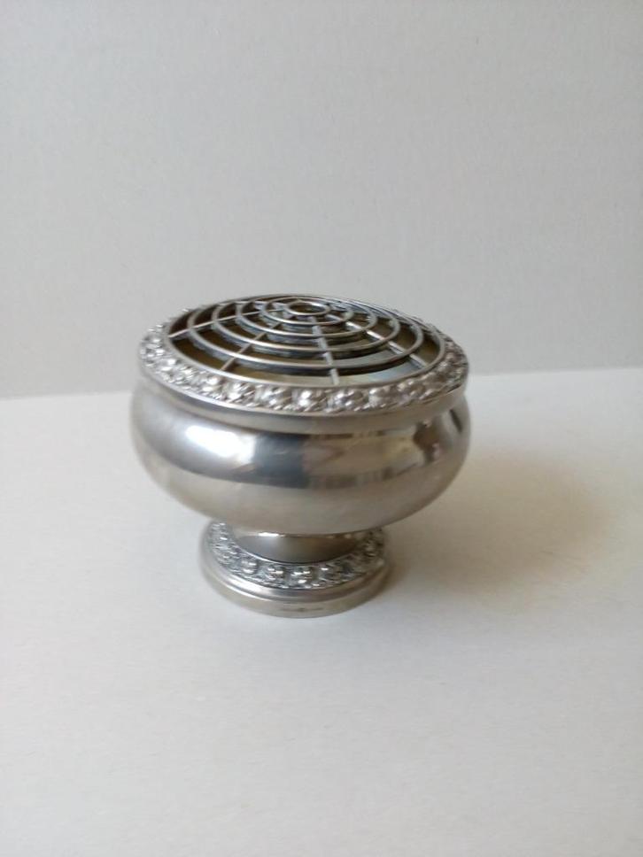 Silverplated bloemenschikschaal.Janthe of England, Antiek en Kunst, Curiosa en Brocante, Ophalen of Verzenden