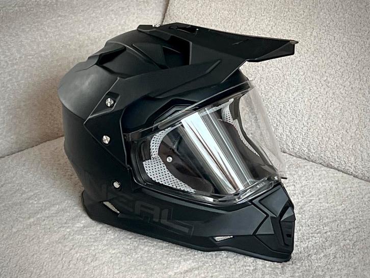 O’NEAL SIERRA 2 ENDURO HELM - ZWART - BIJNA NIEUW!, Motoren, Kleding | Motorhelmen, Offroadhelm, M, Overige merken, Tweedehands