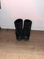 Zwarte Uggs met studs - maat 36, UGG, Zwart, Lage of Enkellaarzen, Ophalen of Verzenden