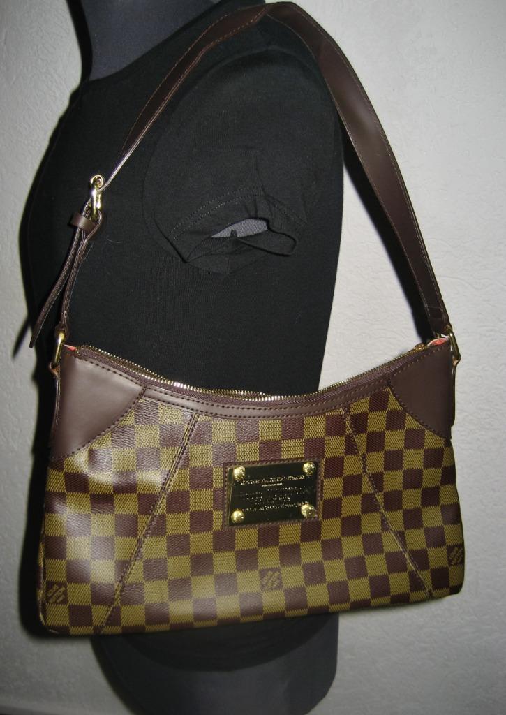 SCHOUDERTAS Dames nieuw 33 cm breed 20 cm hoog  elegant € 40, Sieraden, Tassen en Uiterlijk, Tassen | Schoudertassen, Nieuw, Overige merken