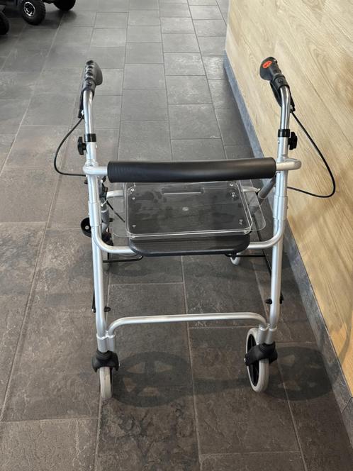 Rollator ExcelCare XL-40 – stabiel en praktisch, Diversen, Rollators, Gebruikt, Lichtgewicht, Opvouwbaar, Ophalen of Verzenden