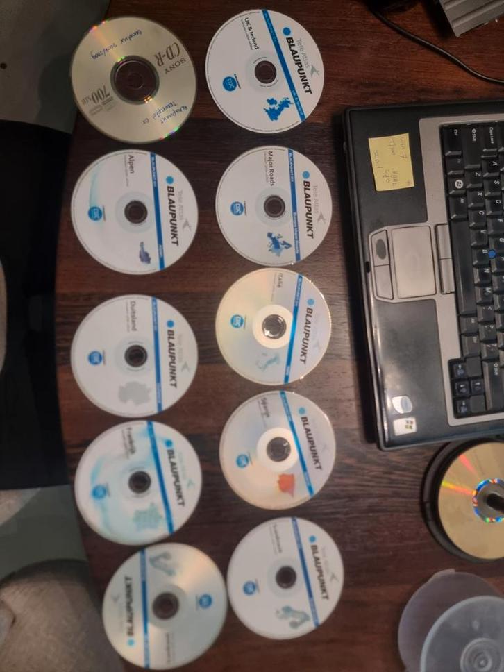 Navigatie CD's dvd verschillende systemen., Auto diversen, Autonavigatie, Ophalen