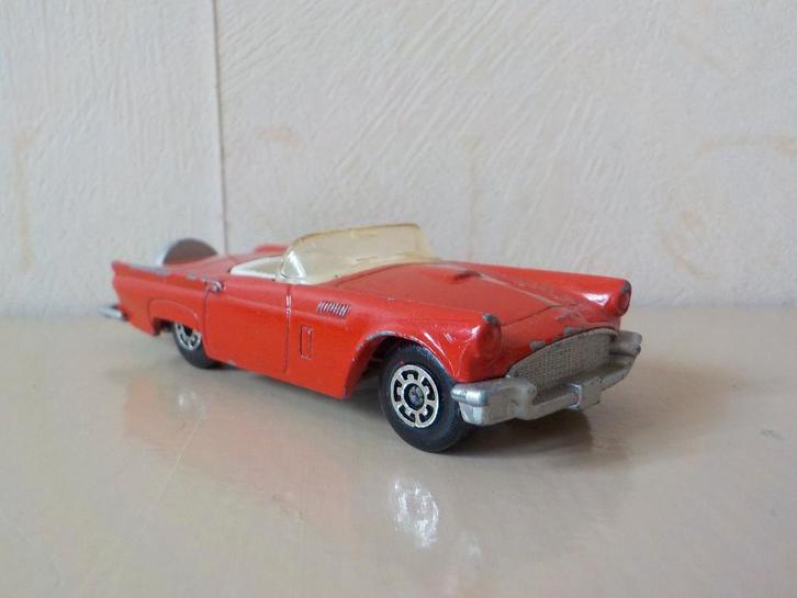 Ford Thunderbird 1957 van Matchbox / Lesney, no 42f, Hobby en Vrije tijd, Modelauto's | 1:50, Gebruikt, Auto, Matchbox, Ophalen of Verzenden