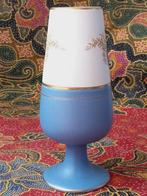 Origineel oud vaasje van Flora Lydia Gouda plateel 15 cm., Antiek en Kunst, Antiek | Vazen, Ophalen of Verzenden