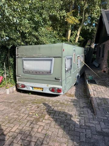Fendt caravan 550G – 2007 – 1700 kg – eerste eigenaar beschikbaar voor biedingen
