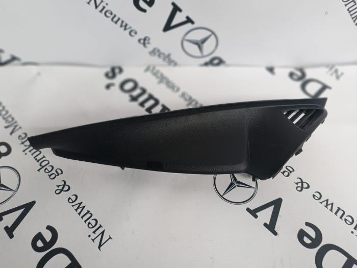 Dashboard deel van een Mercedes Vito, Auto-onderdelen, Dashboard en Schakelaars, Mercedes-Benz, Gebruikt, 3 maanden garantie, Ophalen of Verzenden