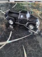 2x pick-up trucks schaal onbekend, Hobby en Vrije tijd, Modelauto's | 1:18, Ophalen of Verzenden, Overige merken