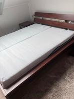 Houten Tweepersoonsbed incl spiralen en matrassen MLine, Huis en Inrichting, Slaapkamer | Bedden, Gebruikt, Bruin, Tweepersoons