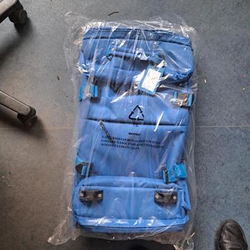 Nieuwe koffer/reistas in doosverpakt ongebruikt beschikbaar voor biedingen