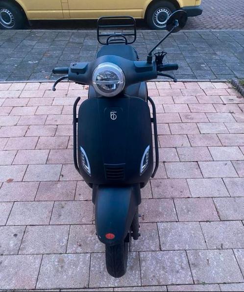 Riva btc 2020, Fietsen en Brommers, Snorfietsen en Snorscooters, Zo goed als nieuw, Overige merken, Benzine, Ophalen