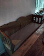 Mooie brocante klepbank, Huis en Inrichting, Banken | Bankstellen, Ophalen, Zo goed als nieuw, 150 tot 200 cm