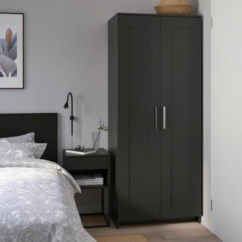 Splinternieuwe Ikea 2 deuren kledingkast in perfecte staat., Huis en Inrichting, Kasten | Overige, Zo goed als nieuw, Ophalen