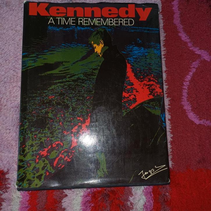 Kennedy: A Time Remembered - Boek, Boeken, Biografieën, Gelezen, Politiek, Ophalen of Verzenden