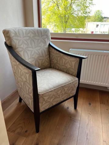 2 Hoge kwaliteit fauteuils met beige stof & palisander hout