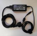 TOSHIBA Laptop Adapter SADP-65KB B, Ophalen of Verzenden, Zo goed als nieuw, Toshiba