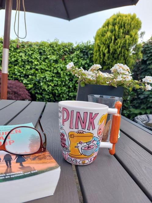 Gezocht: mok blond amsterdam pink, Huis en Inrichting, Keuken | Servies, Zo goed als nieuw, Kop(pen) en/of Schotel(s), Blond Amsterdam
