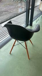 Vitra Eames stoel DAW, 3 stuks, otigineel, Ophalen of Verzenden, Gebruikt, Zwart, Metaal
