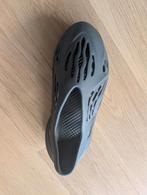 Adidas Yeezy foam runner, Ophalen of Verzenden, Zo goed als nieuw, Zwart