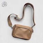 Compact beige schoudertasje, Verzenden, Zo goed als nieuw, Beige, Schoudertasje