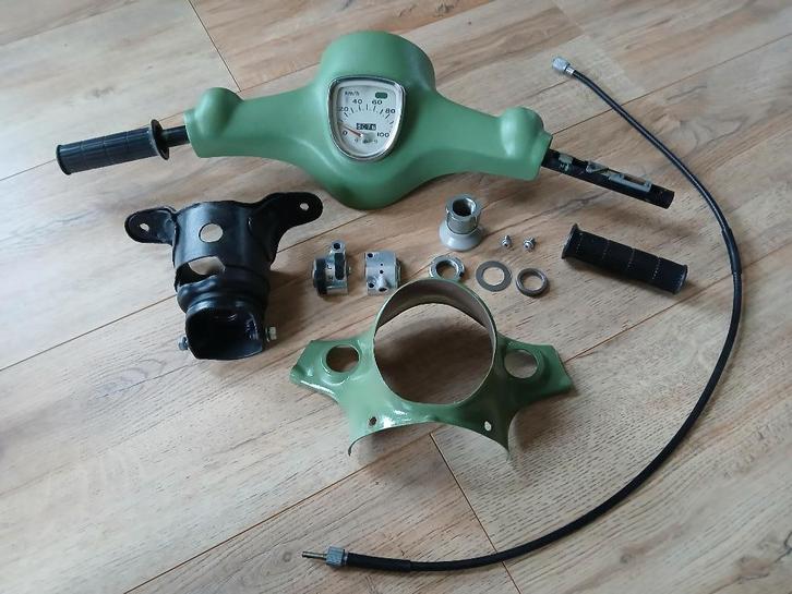 honda c50 OT stuurset, Fietsen en Brommers, Brommeronderdelen | Oldtimers, Zo goed als nieuw, Overige merken, Overige typen, Ophalen of Verzenden