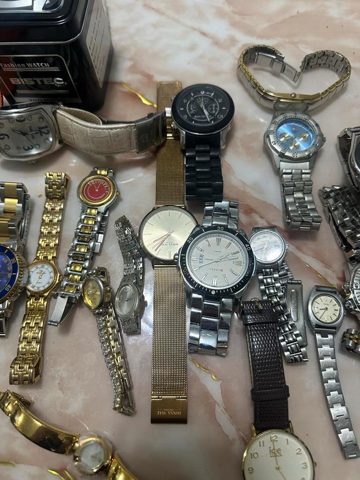 Gebruikte Horloges - Diverse merken, Sieraden, Tassen en Uiterlijk, Horloges | Dames, Gebruikt, Polshorloge, Overige merken, Staal