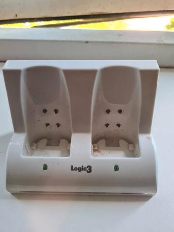 Oplaadstation voor wii controlers (geen controlers!) beschikbaar voor biedingen