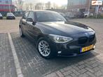 BMW 1-serie 116i High Executive Automaat CarPlay Led/xenon, Auto's, Euro 5, Gebruikt, 4 cilinders, Zwart