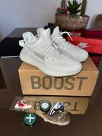 Nieuwe witte yeezy boost 350 sneakers in doos, Ophalen, Zo goed als nieuw, Wit