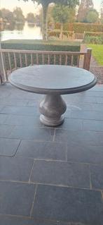 Te koop natuurstenen tafel, Tuin en Terras, Tuintafels, Ophalen, Rond, Overige materialen