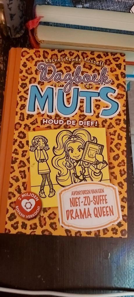Dagboek van een Muts deel 9 - Houd de dief!, Boeken, Kinderboeken | Jeugd | 10 tot 12 jaar, Gelezen, Ophalen of Verzenden